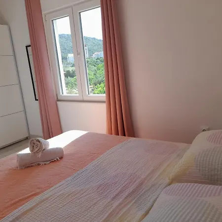 شقة Sunny Vinišće